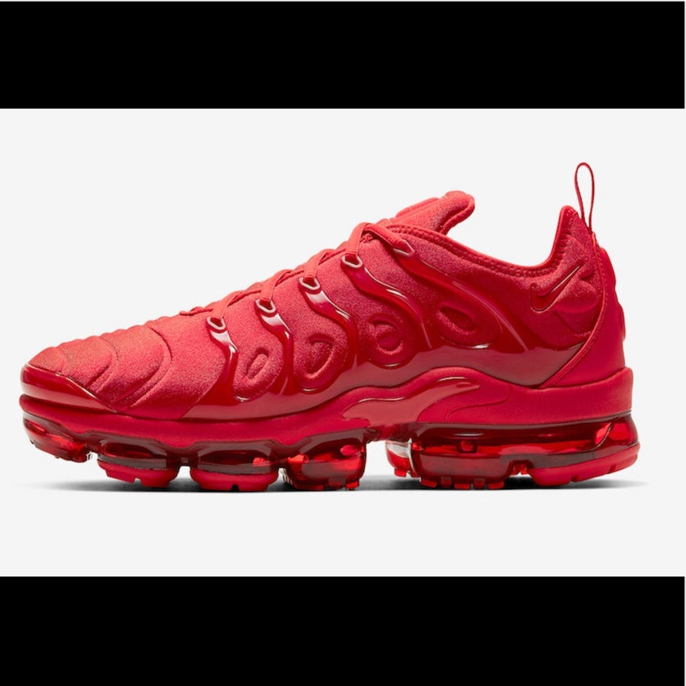 Nike Vapormax Plus Triple Red Sz 9.5
